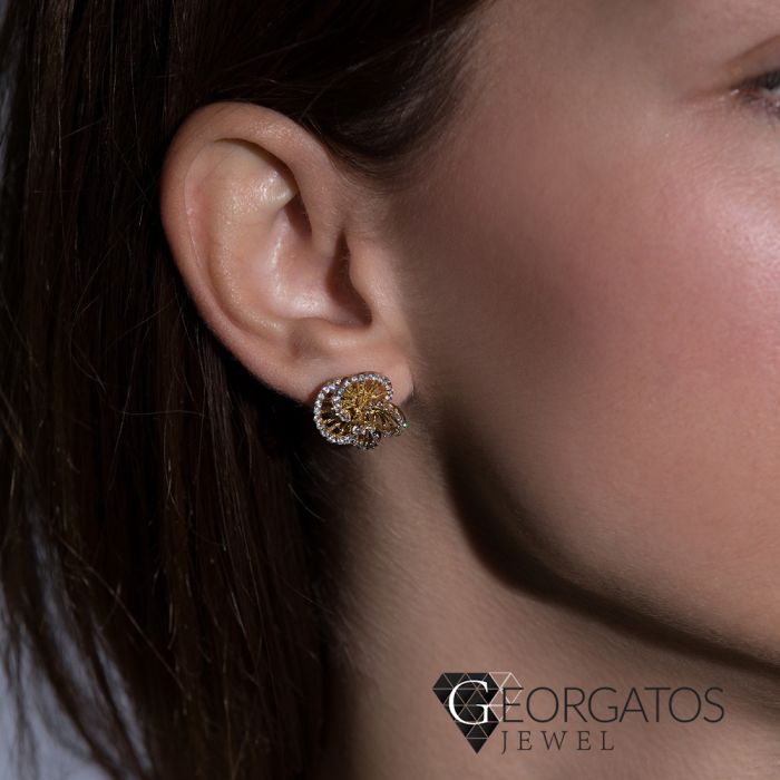 Yellow gold stud earrings with zircon 9CT HSM0014