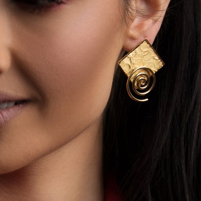 Women's handmade yellow gold earrings 18CT KSN0001