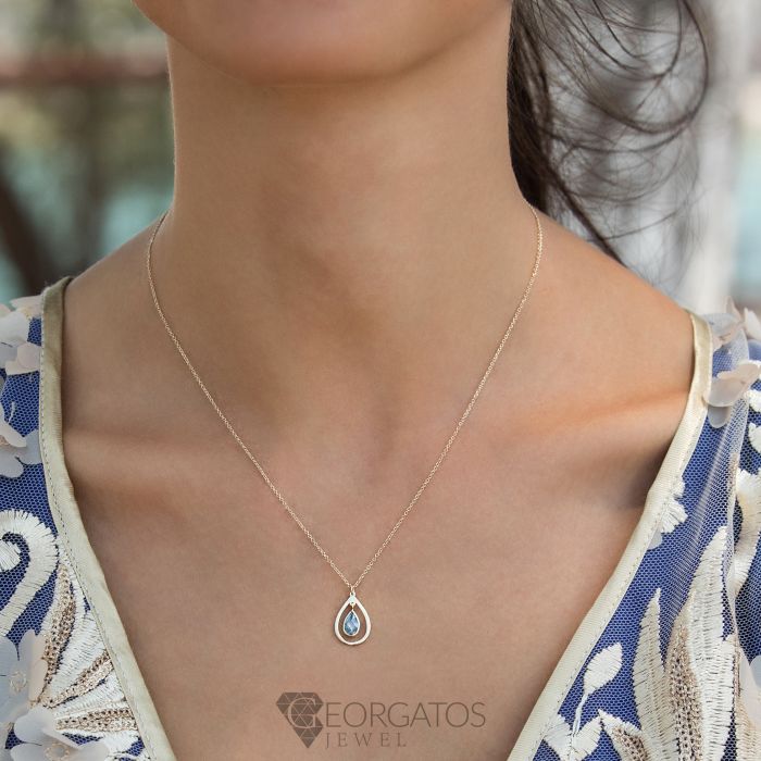 Women gold necklace 9CT with blue topaz in poir cut HRJ0119