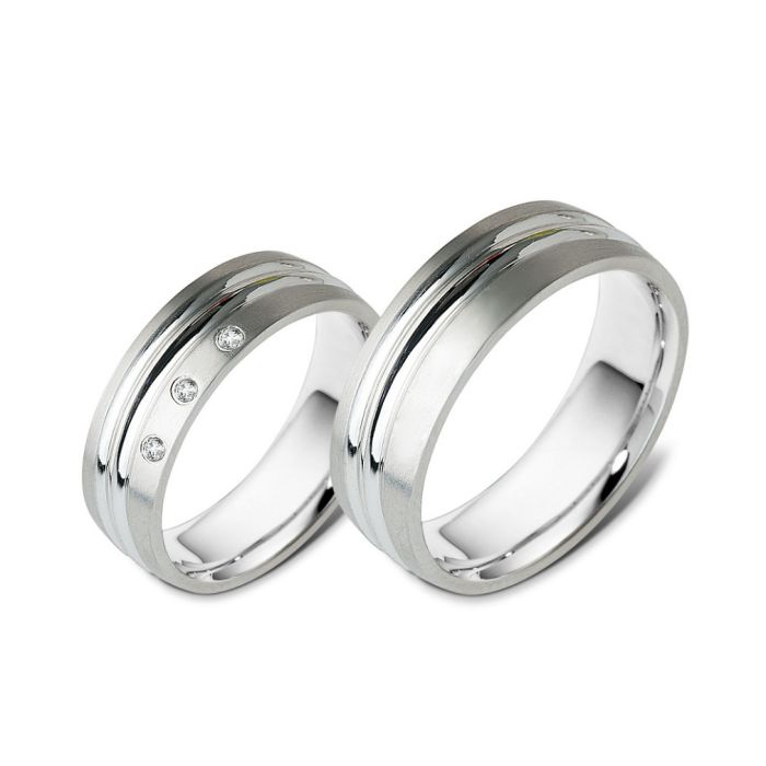 Pair of silver wedding rings E1011