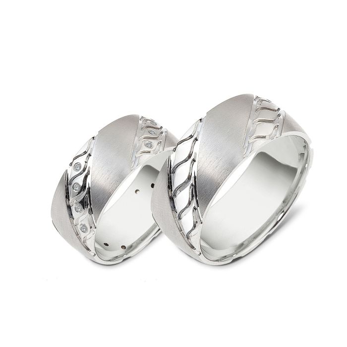 Pair of silver wedding rings E1013