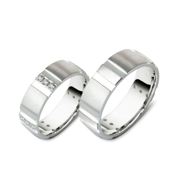Pair of silver wedding rings E1015