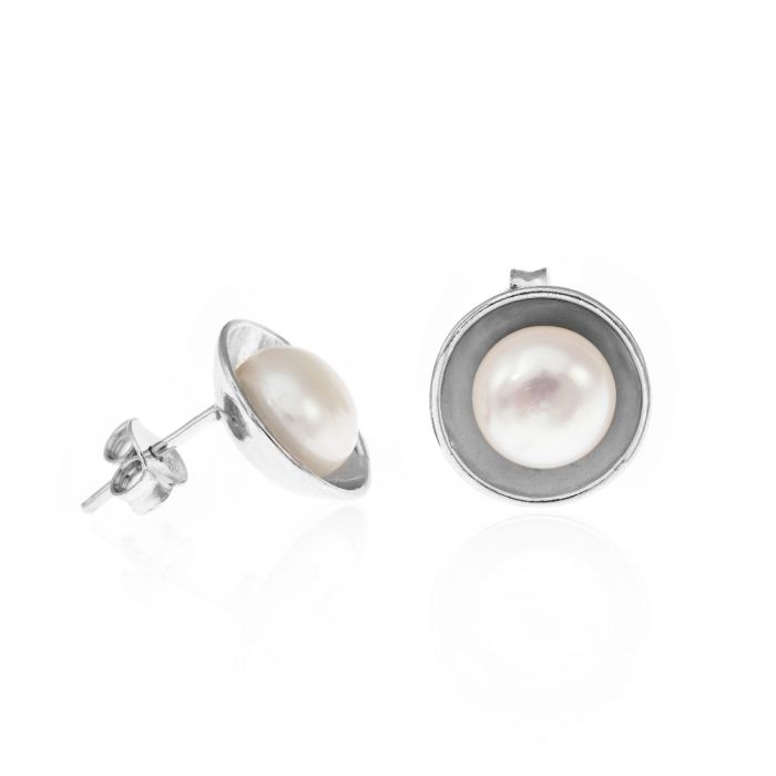 Women's stud earrings with pearl WS00617