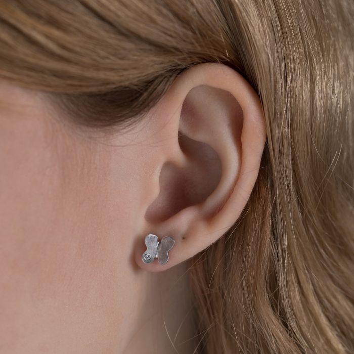 Women's silver stud earrings with butterflies WS00622