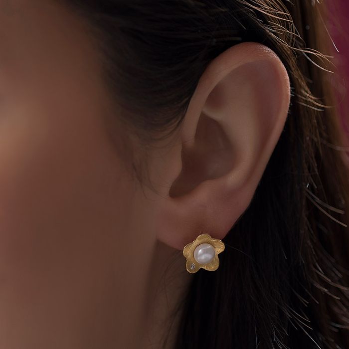 Women's silver earrings with flower WS00676