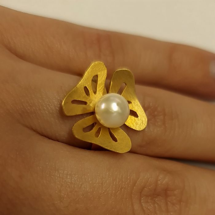 Women's gold ring 14CT with pearl IDU0139