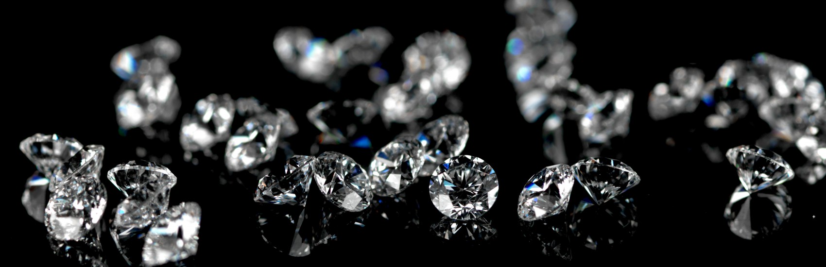 Σκουλαρίκια με διαμάντια